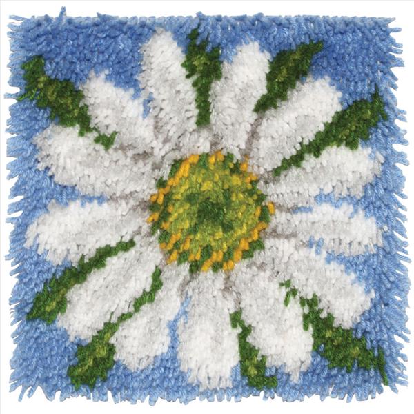 Wonderart Daisy Latch Hook Rug Kit 12" x 12"